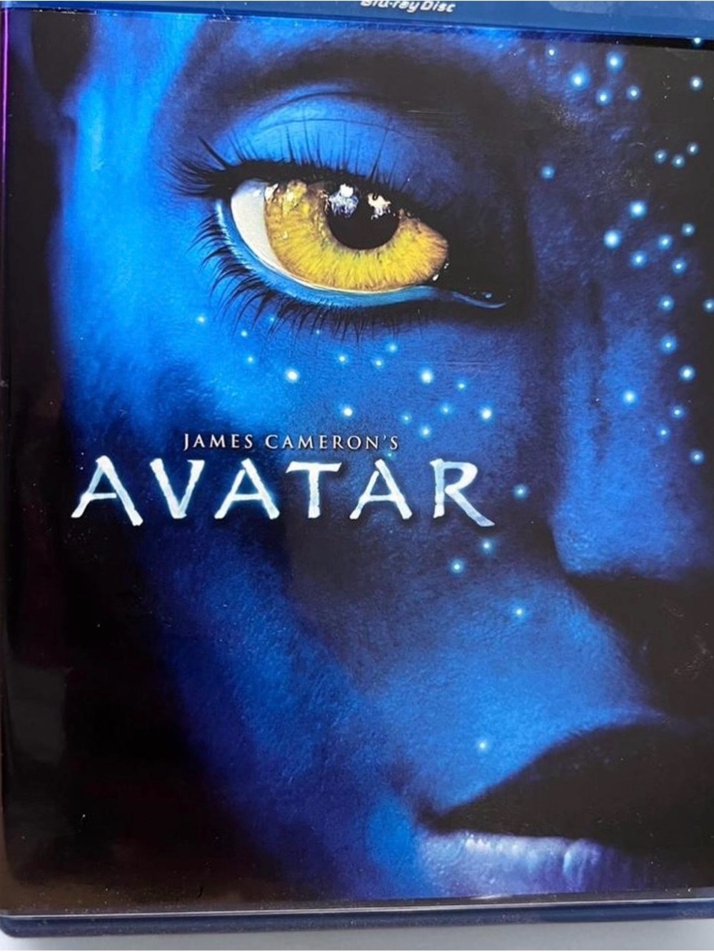 James Cameron's AVATAR Blu-ray with Blue & Gold Cover Art